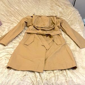 Women’s Tan Raincoat